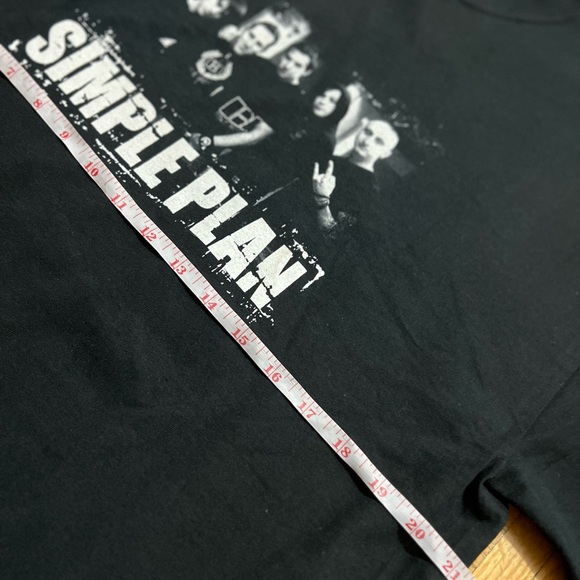 Vintage Y2K SIMPLE PLAN Graphic Shirt - Picture 5 of 5